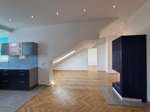 Modernes 5-Raum-Büro nahe Reumannplatz & Hauptbahnhof
