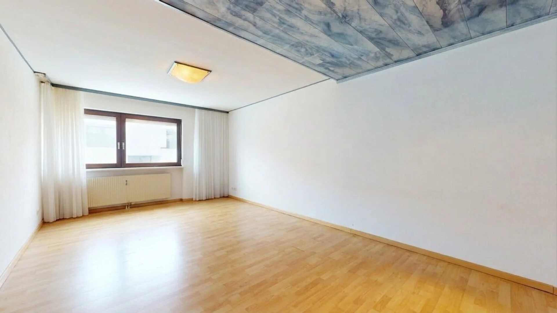 TOP Anlagewohnung – 3 Zimmer mit traumhaften Allgemeinflächen - Lift, Garage, Fitnessraum, Sauna